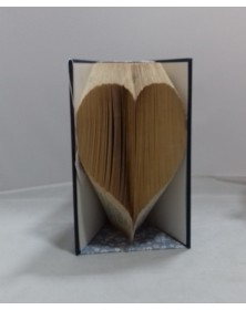 libro-intagliato-cuore